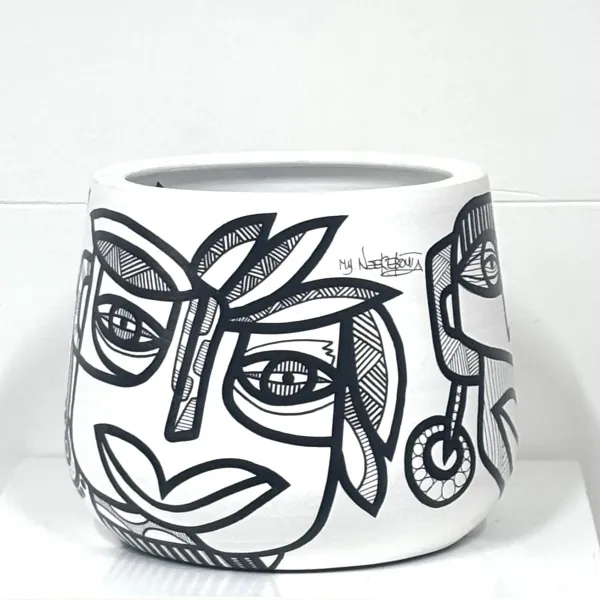 Black & White Collection, ceramic pot