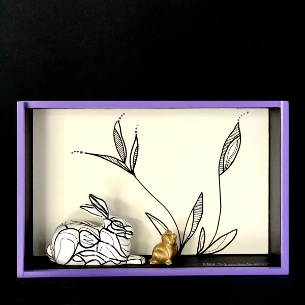 Rabbit with frog in lilac wood box